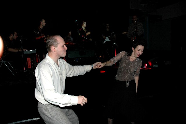 min 2004 10 09 Swing Fous 152